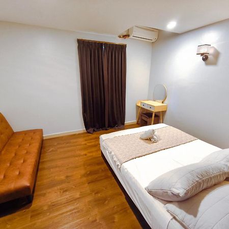 D'Ocean Homestay In Tiara Desaru Residence Экстерьер фото